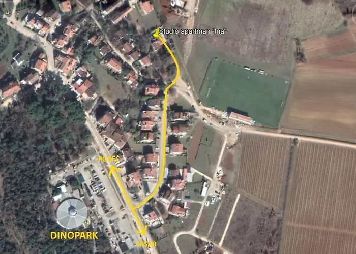 Ina 2 Apartment Funtana