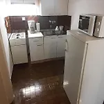Ina 2 Appartement Funtana